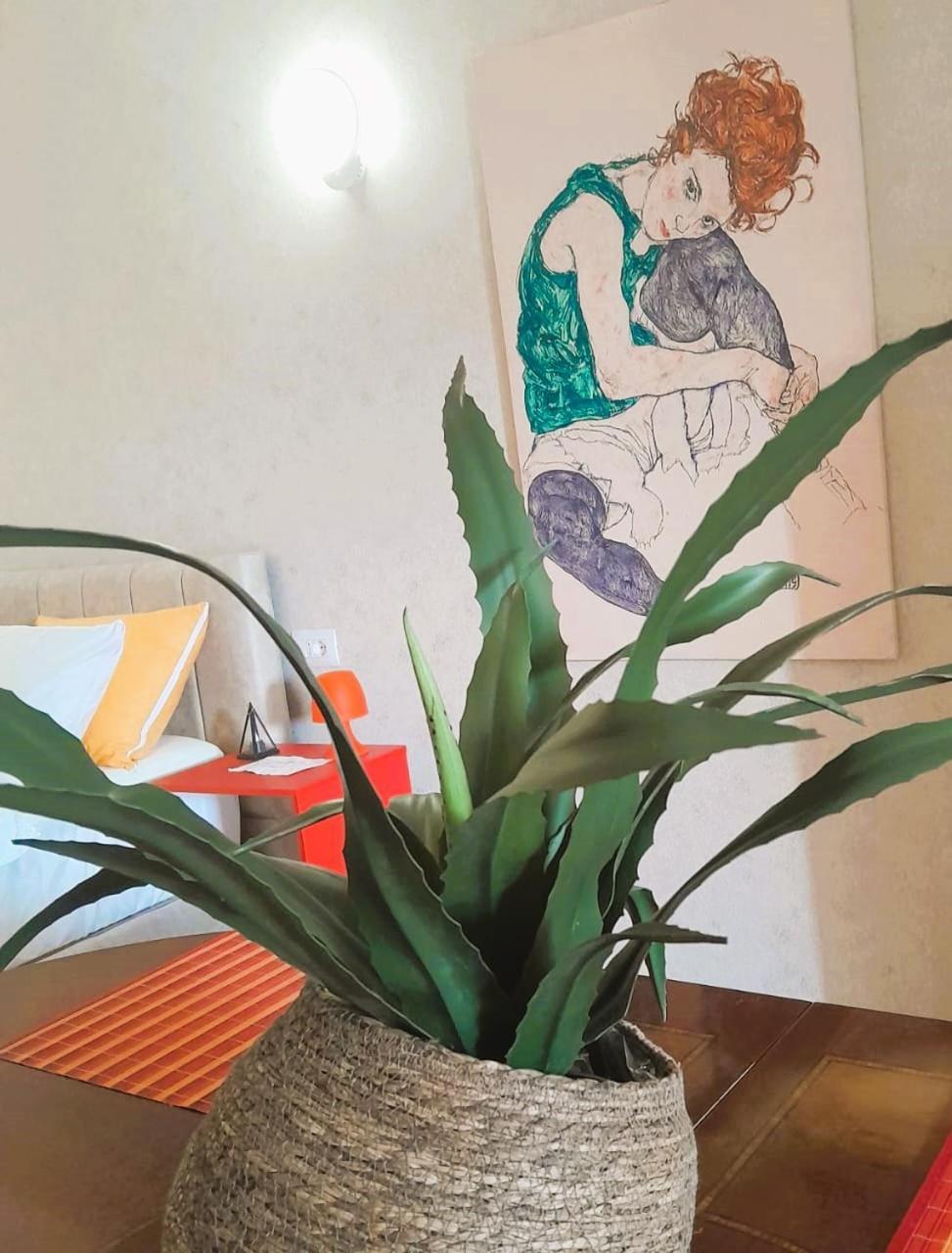 Bani'S Cozy Lovely Apt Тирана Экстерьер фото