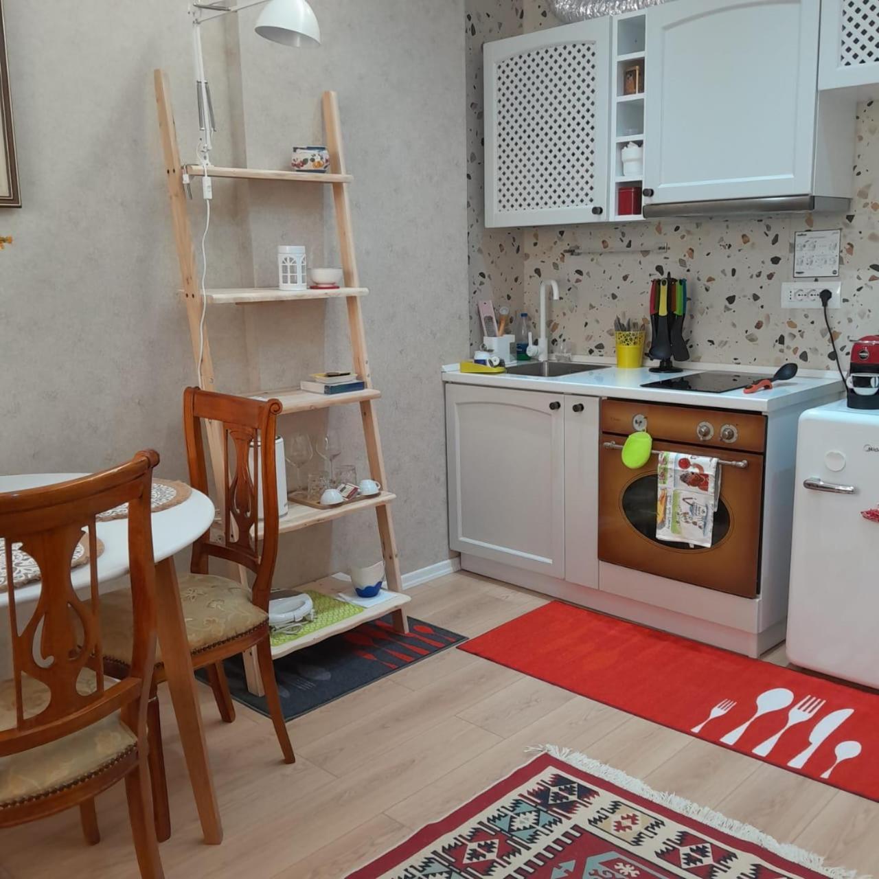 Bani'S Cozy Lovely Apt Тирана Экстерьер фото