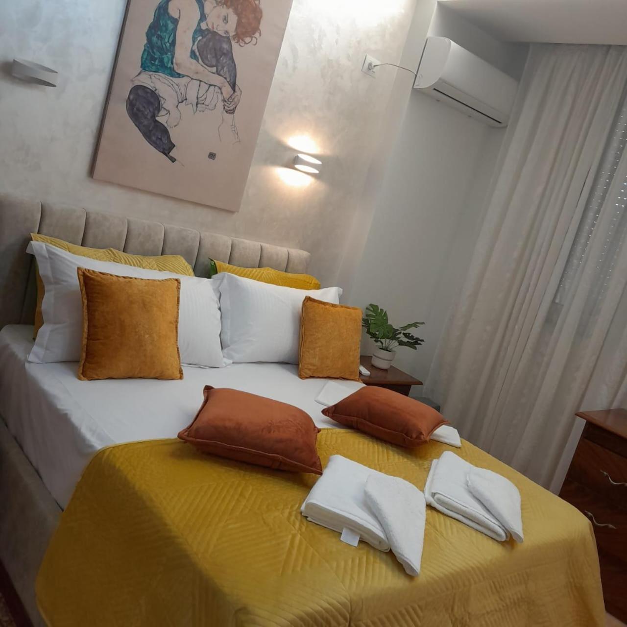 Bani'S Cozy Lovely Apt Тирана Экстерьер фото